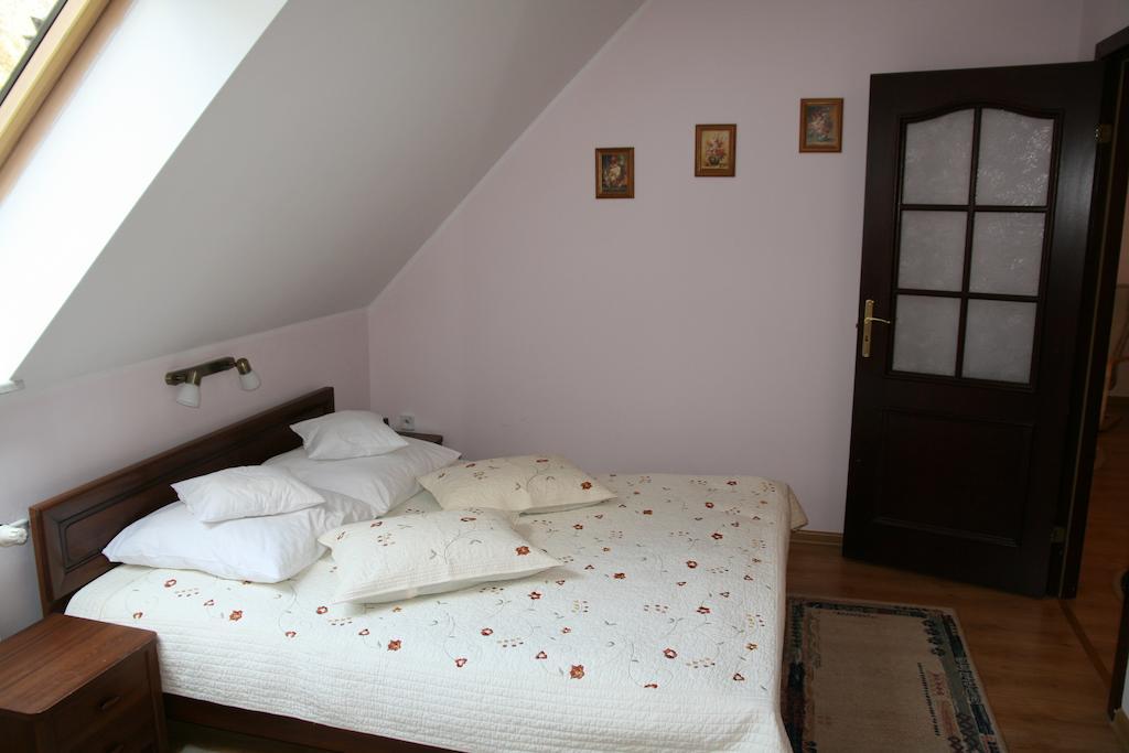 Gosciniec Bed & Breakfast Krynica Zdroj Bilik gambar